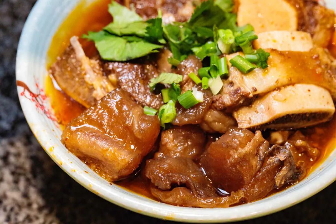 中国版的牛肉面,中国红烧牛肉面