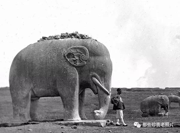 南京相隔百年的照片,南京城景对比图