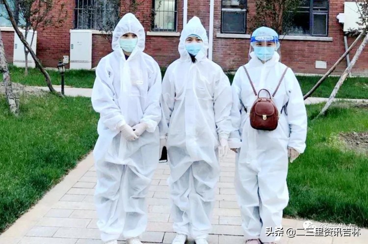 率先垂范勇争先,身先士卒争当领头羊