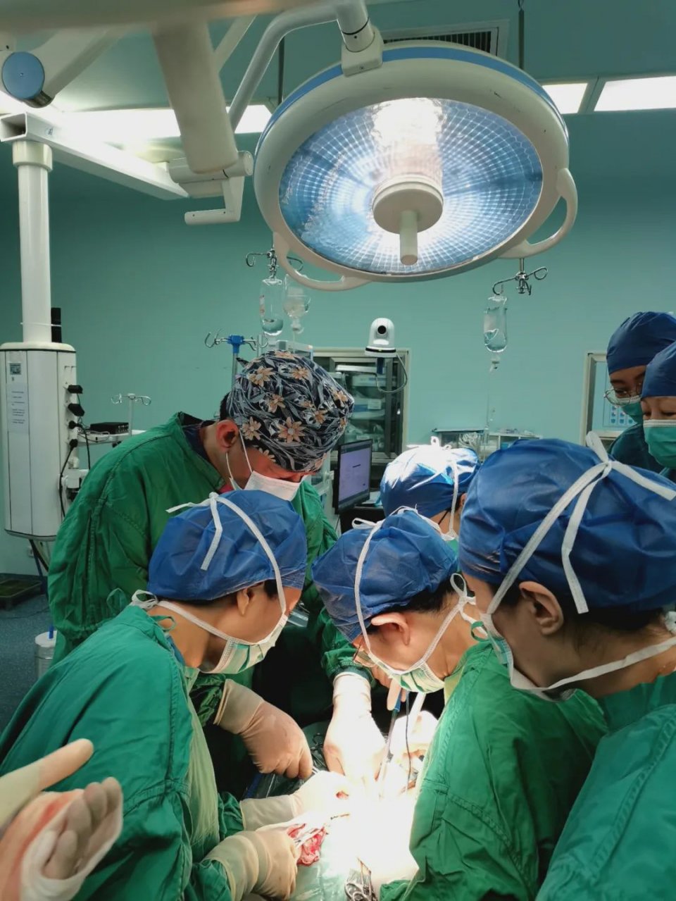 北京大兴黄村子宫肌瘤手术,大兴县医院做子宫切除多少钱