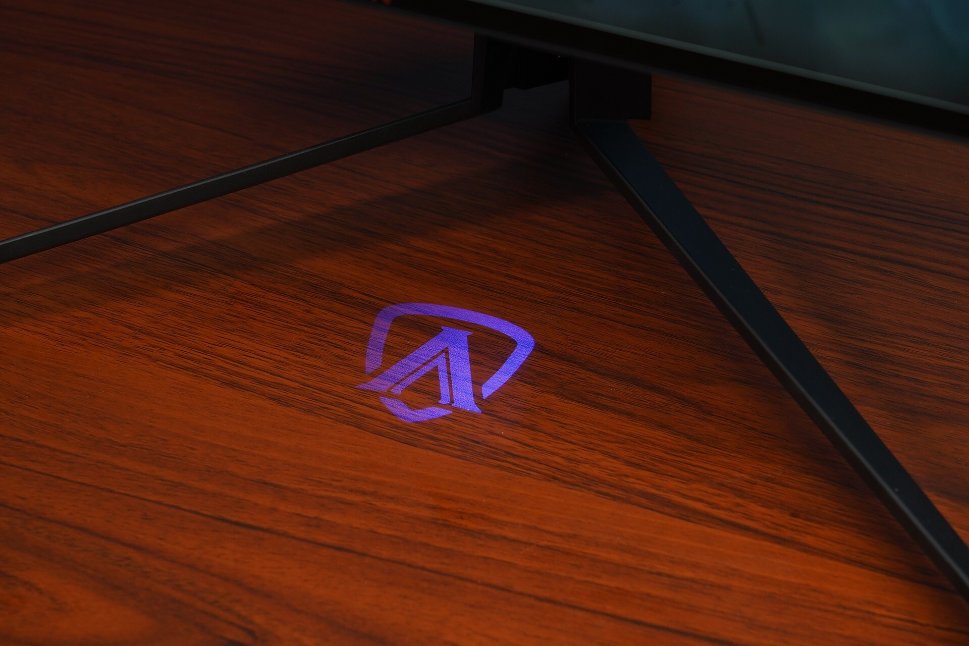 aoc144hz和166hz广色域显示器的区别,aoc24.5寸240hz显示器评测