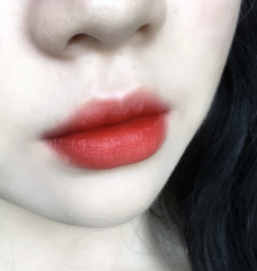 韩国女团紫粉色制服,盘点韩国女团的专属颜色