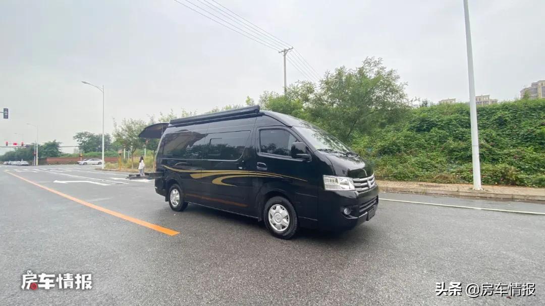 公认最好的三款房车10万元内,东风御风房车c型房车