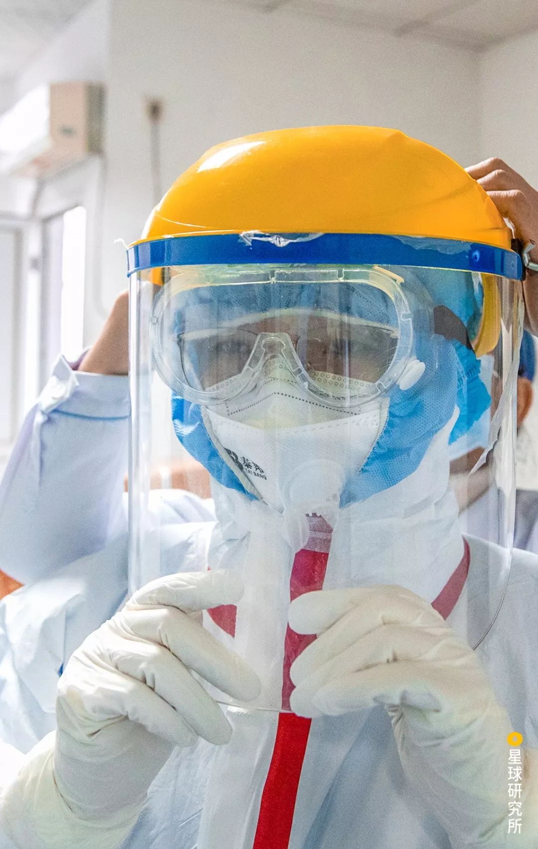 医生和病毒作战,我们如何对付病毒