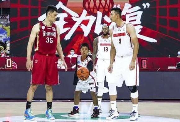 楣挎櫁鏇艰仈瑙ｈ姣旇禌,楣挎櫁瀵硅嫳瓒呯殑璇勪环