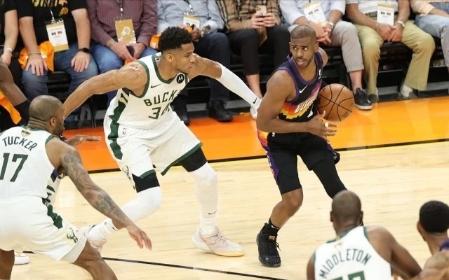 雄鹿保罗冠军,雄鹿垫出总冠军