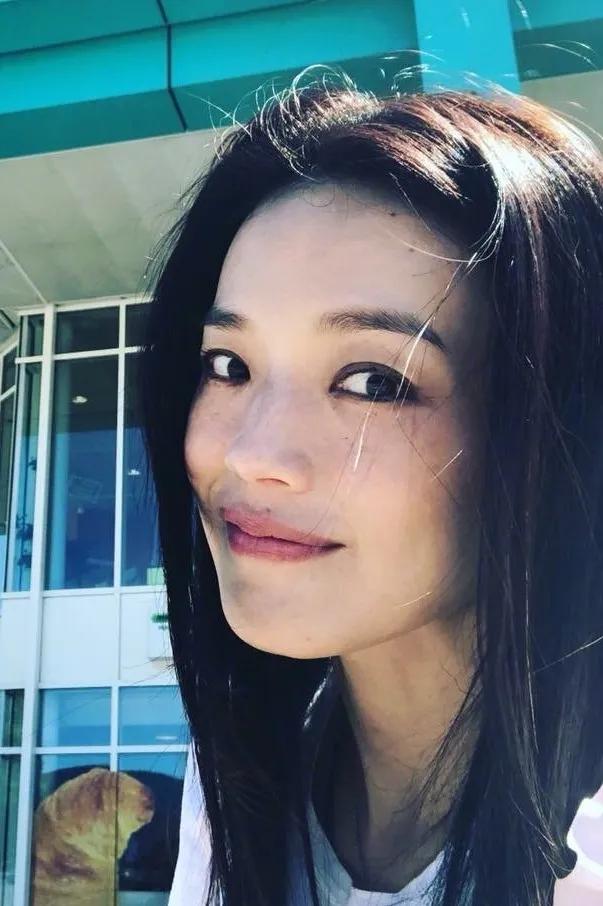 为什么自己拍照越来越不好看了,为什么拍照很丑但是实际很好看