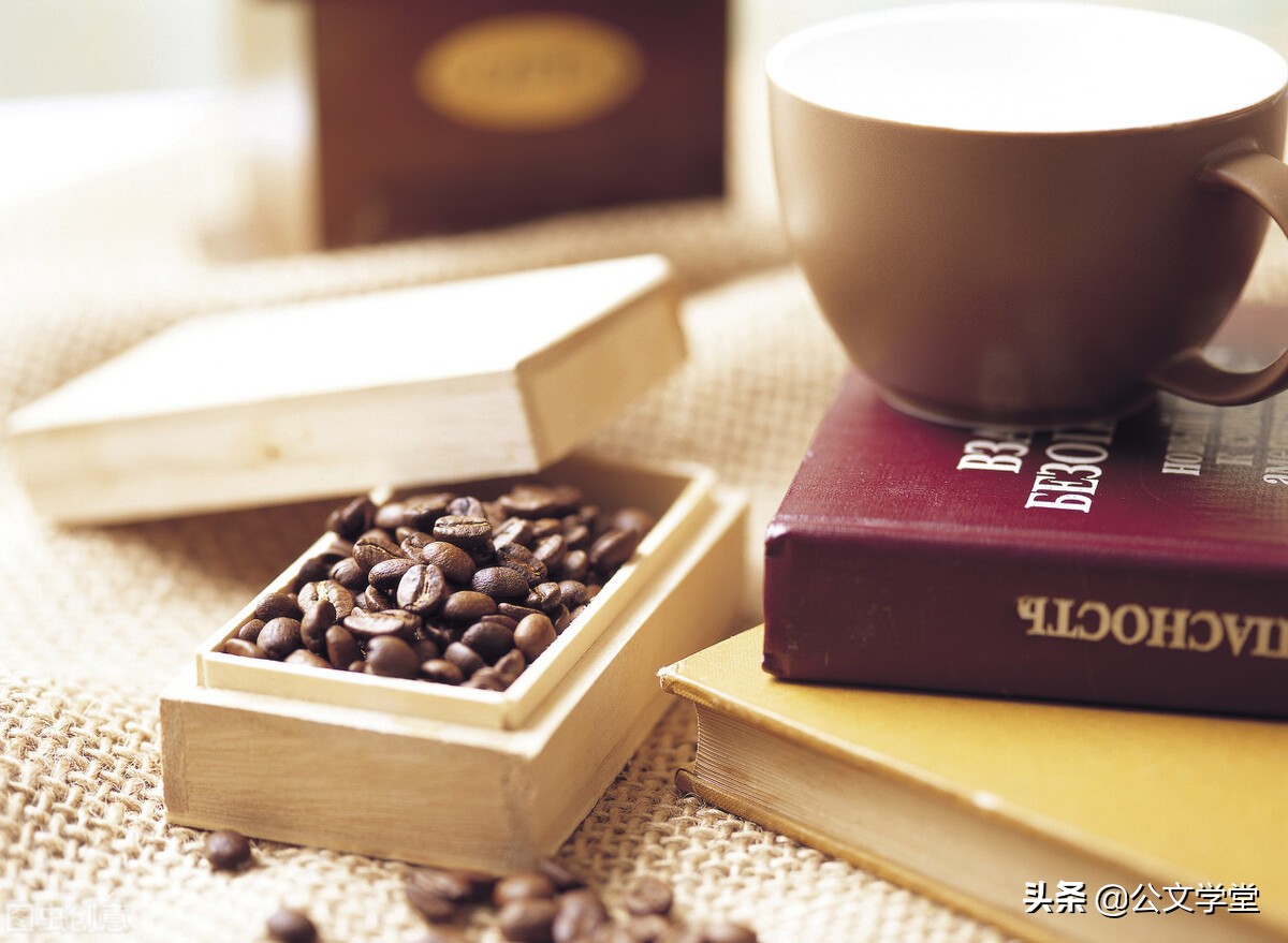 修辞手法大全短一点十个字,常见的修辞手法及作用和例句