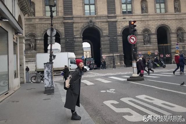 适合学生的穿搭高级感图集,小花穿搭图片大全