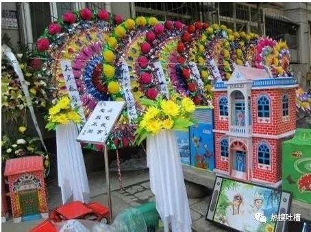 万圣节美元版冥币,万圣节前河北美元版冥币走红海外