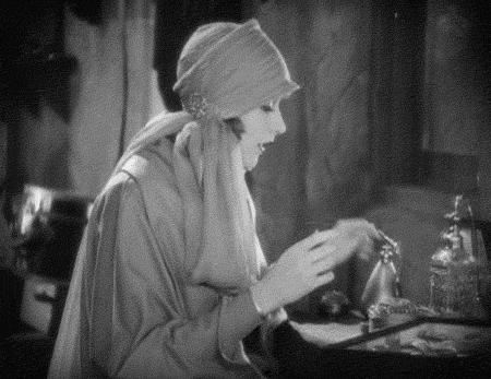 海狸灵猫麝香,麝香灵猫香区别