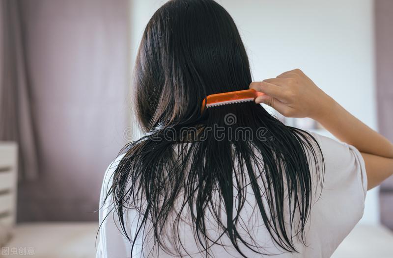 染发实用技巧图解大全视频,自己染发的正确方法和技巧图解