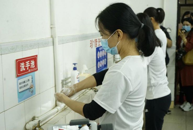 金湾开学了？学生发烧咳嗽了？别慌……