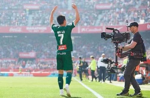 最新的足球新闻资讯报道,最近关于足球方面的好消息