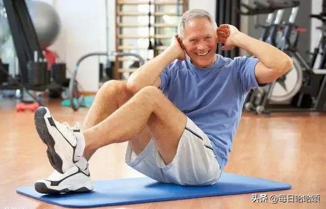 撩翻500w意大利人的性感体育女主播！1张照片，圈粉百万！