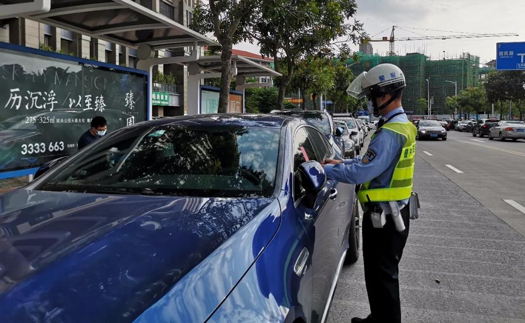 网友的一番留言,竟让珠海街头大量车辆突然消失!街坊纷纷拍手叫好!