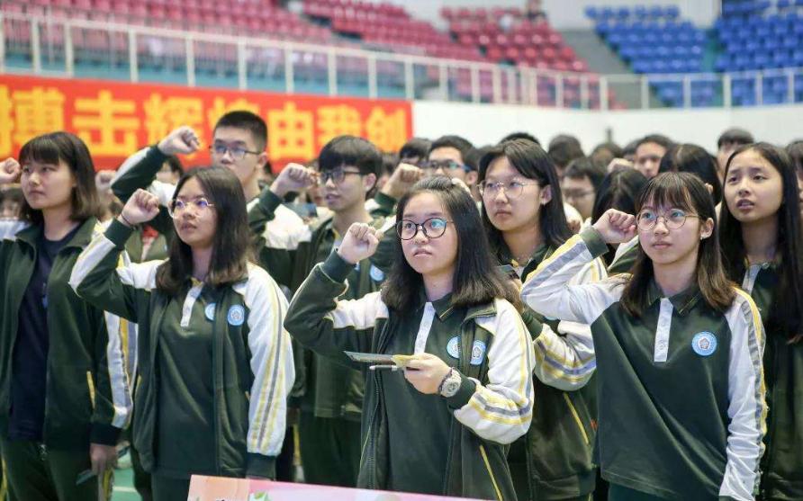 天津这所大学很“霸气”，虽然不是211院校，但就业却是一流