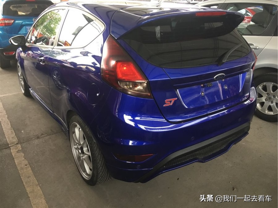 13万买了一辆2015年上牌的二手嘉年华,进口2013款1.6TST