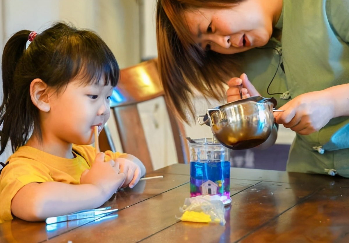 不同观念的父母培养出不同的孩子,不同成长阶段宝妈消费