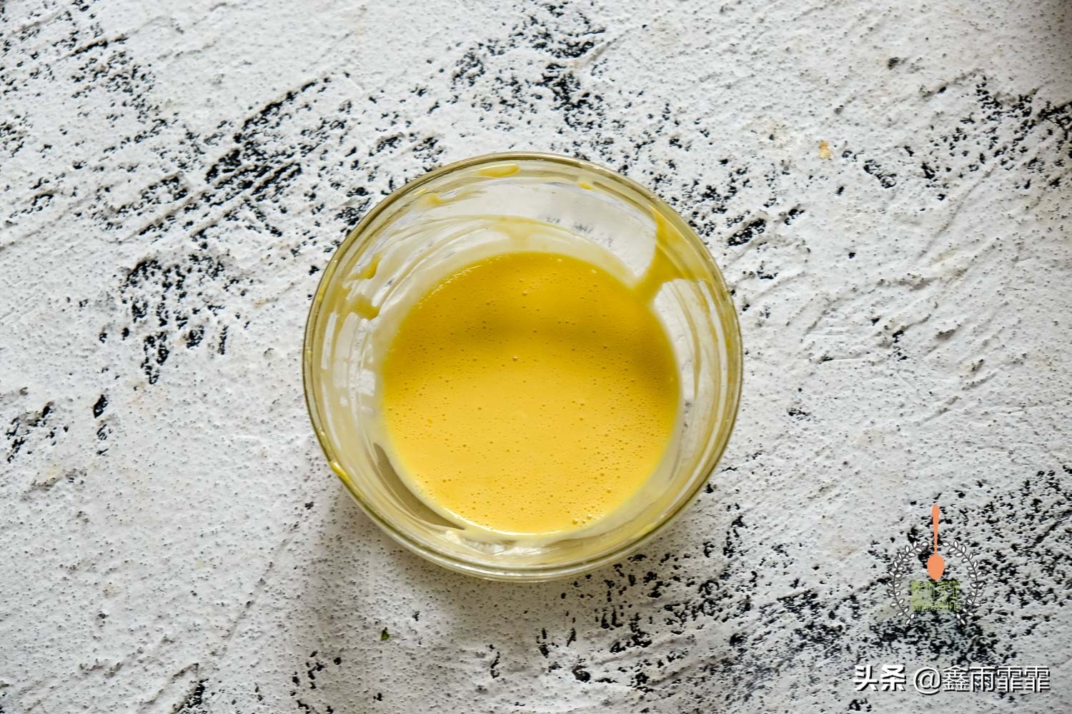 食用油造假的实拍视频,食用油造假