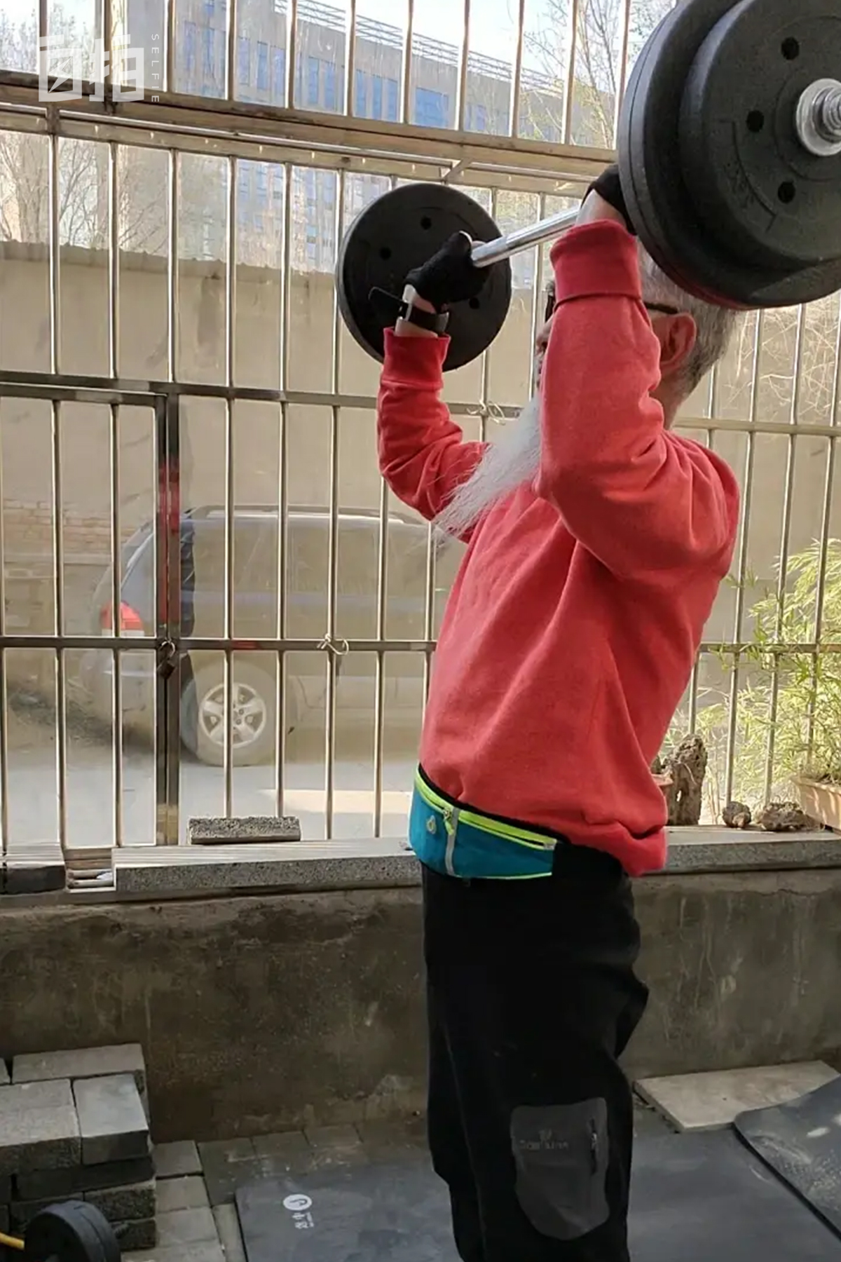 我，70岁退休老头，曾独闯美国墨西哥，住过流浪汉旅馆