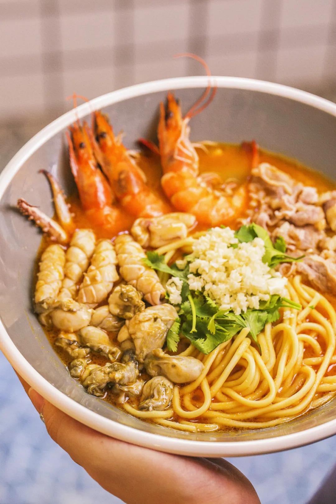 厦门沙茶海鲜面 (海鲜沙茶面厦门特产)