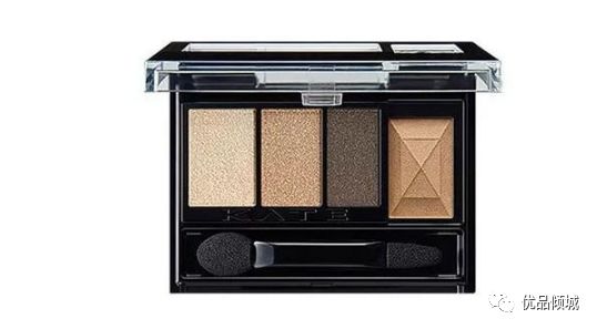 出游必备化妆品排行榜,女人必买的10件单品彩妆