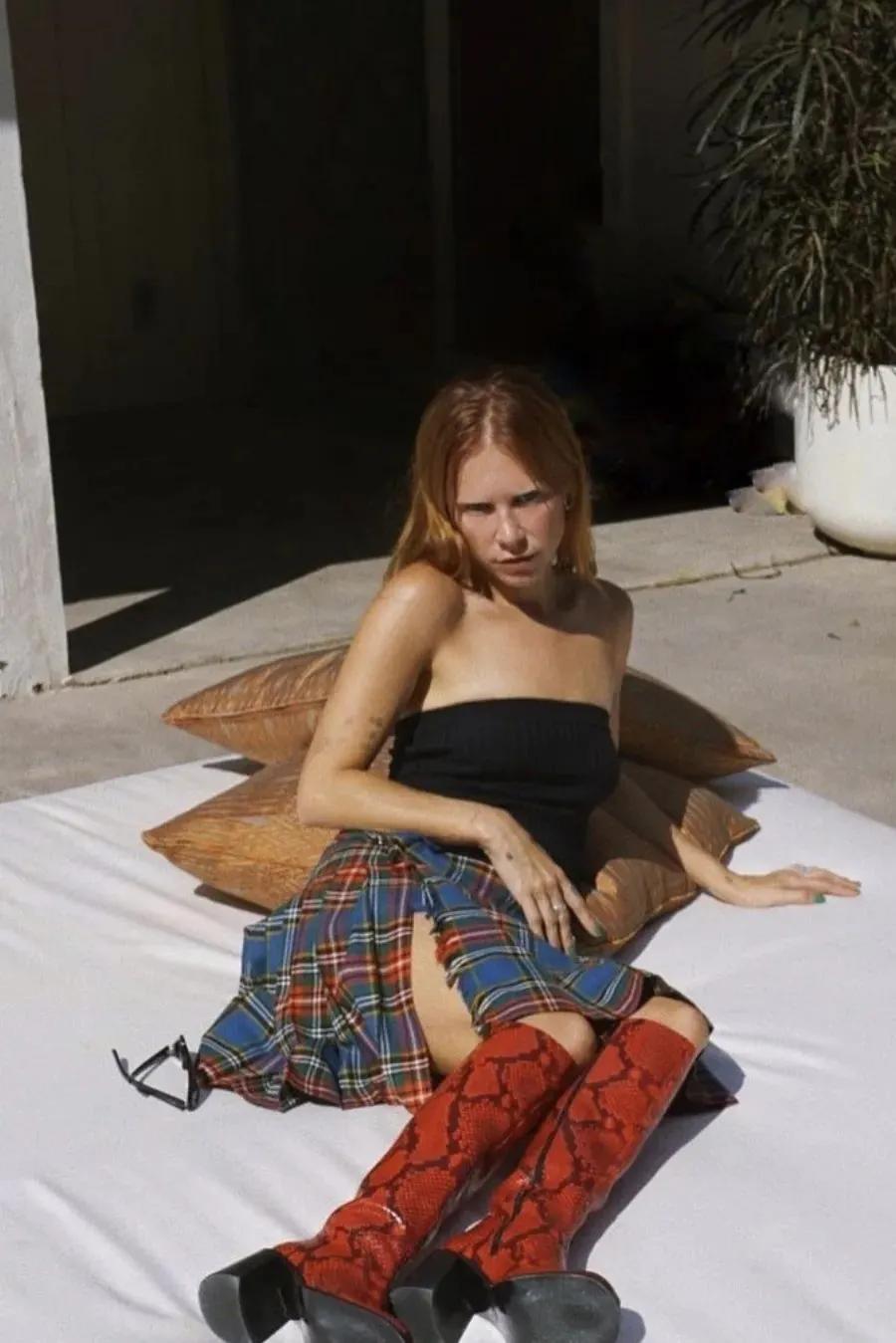 c4n绉嬪啲鎼厤,c4n闈村瓙鎼厤