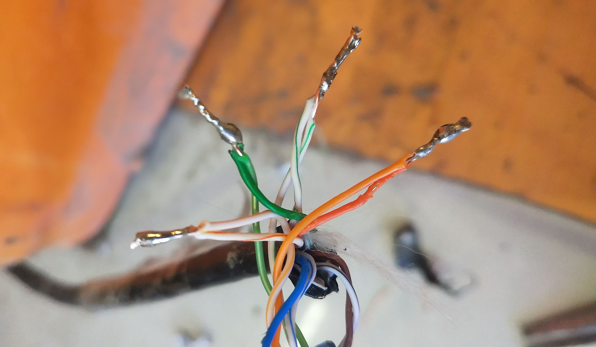 网线断了如何接，这种接法最好，保证用十年也不会出现故障