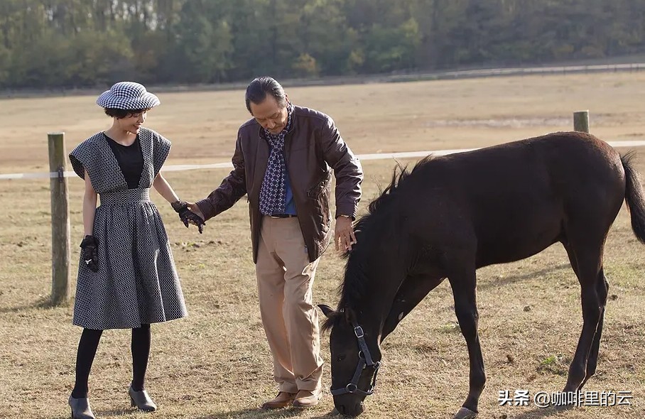 喜宝：童话故事里的灯最后都暗掉了，空有城堡和失去光彩的水晶鞋