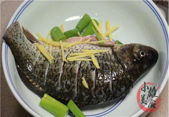 红烧鱼怎么做鱼肉鲜嫩,红烧鱼怎么做才嫩又滑