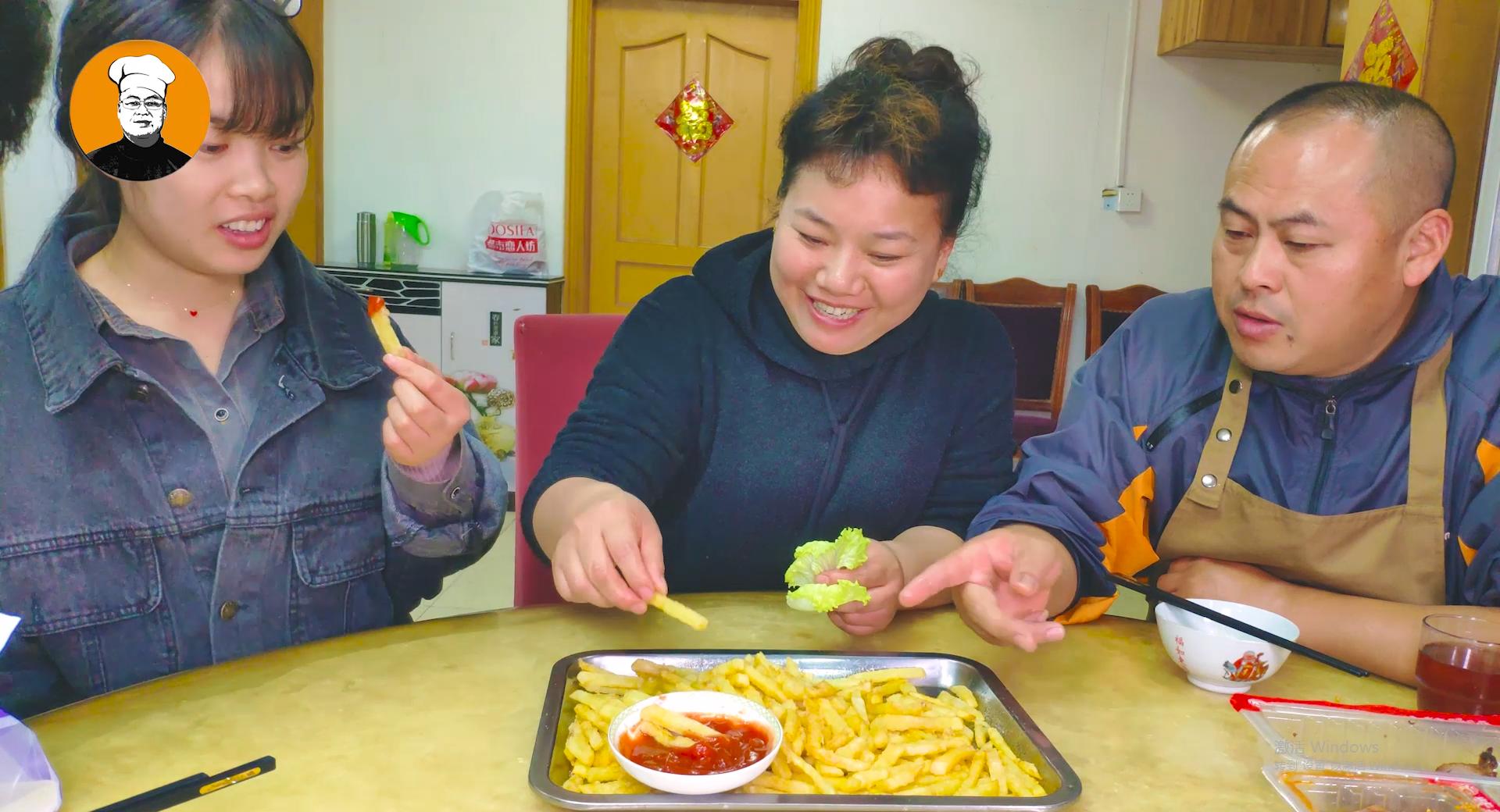 怎么炸薯条才能炸出肯德基的感觉,教你在家做炸薯条成本不到2元钱