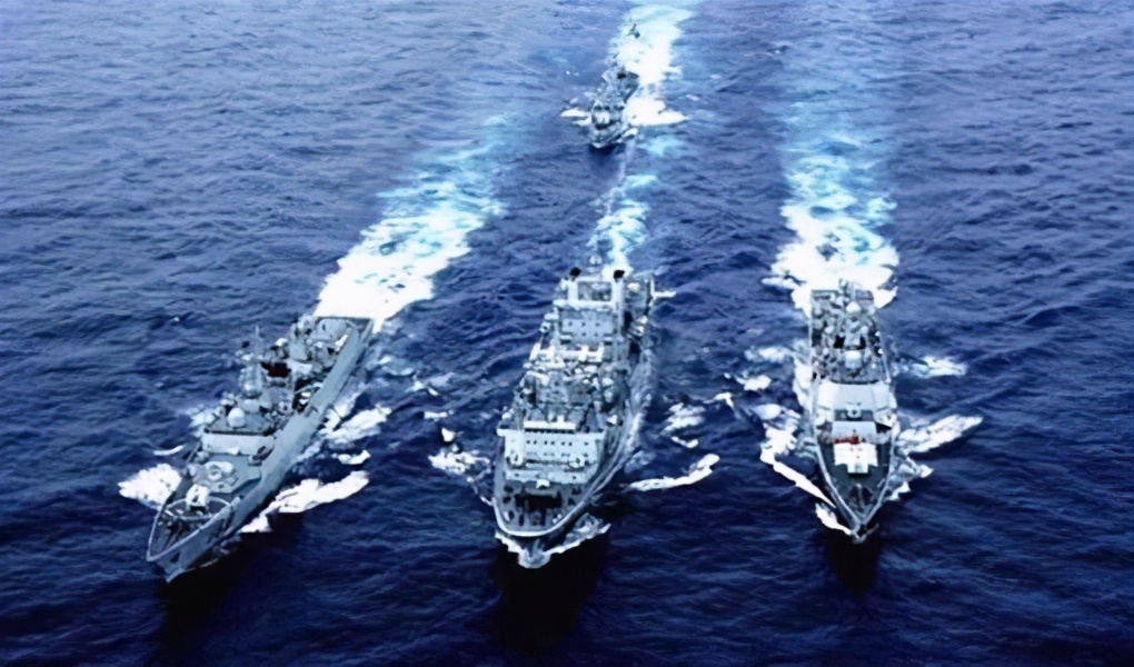 若中美开战将以什么形式对抗？是动用枪支火炮，还是海上拼*刀刺**？