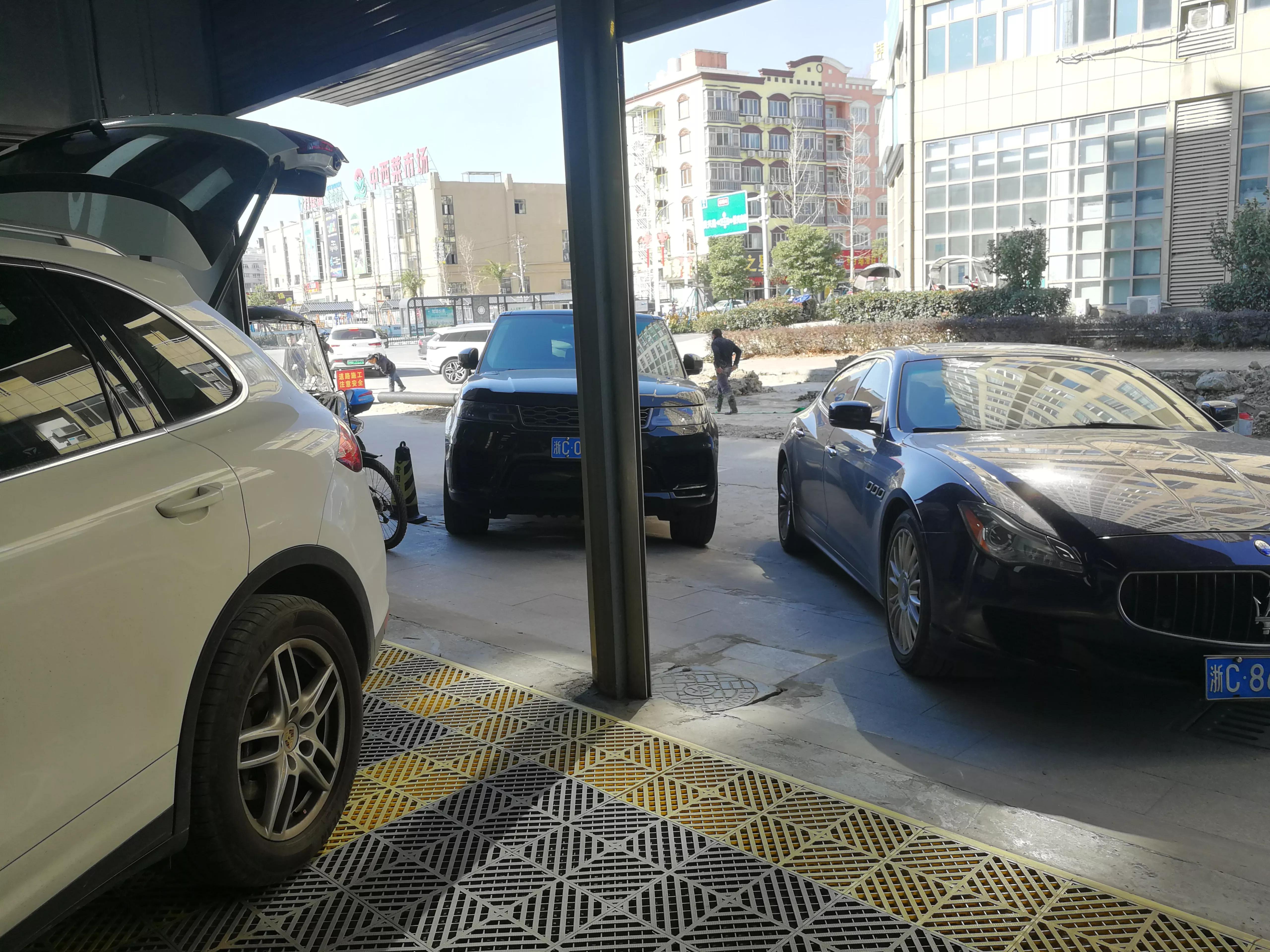 土豆的养车日记：路虎揽运8万里程对伙伴的优待