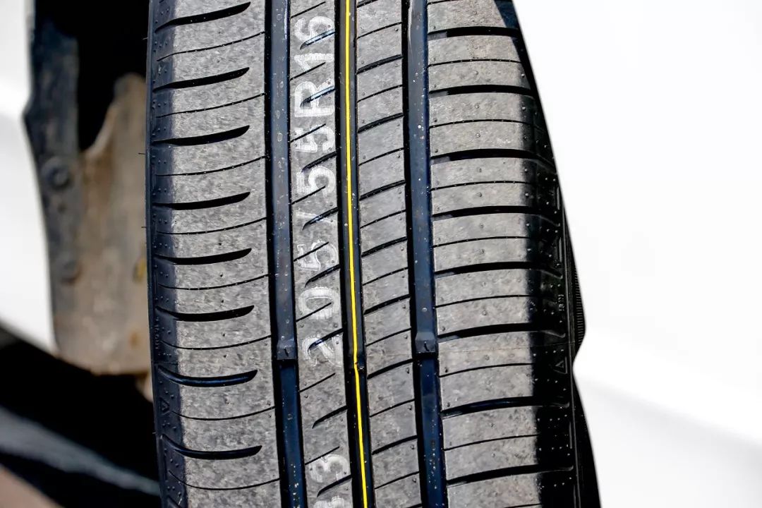 耐克森sh9i带不带轮毂保护,哪款车配的耐克森sh9i轮胎