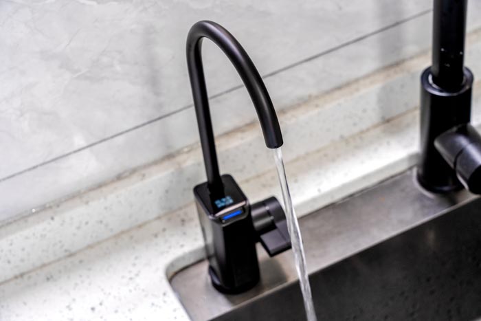 云米泉先AI净水器SuperPro1200G体验：旗舰净水呵护全家饮水健康