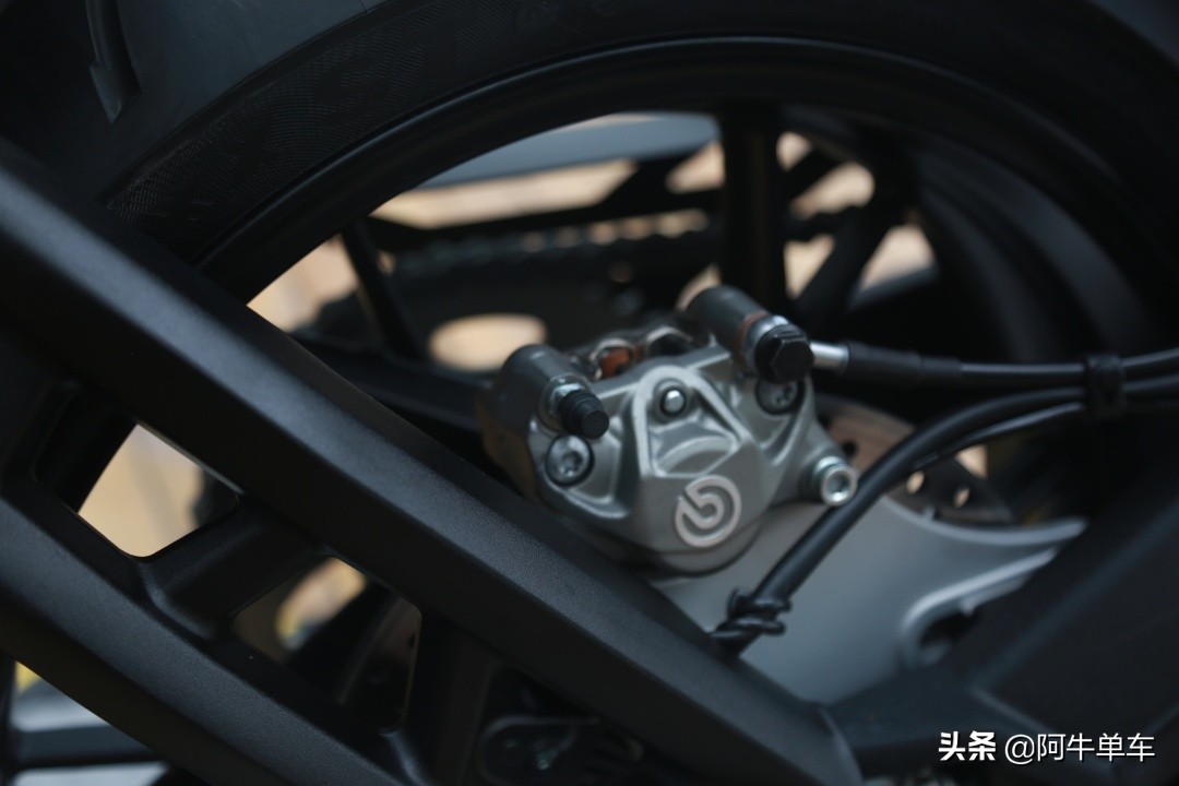 阿牛说车——赛道上的追600到底怎么样?