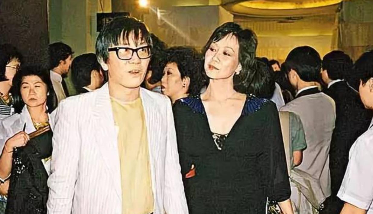 黄霑和李小龙打过架视频,黄沾李小龙打架完整版