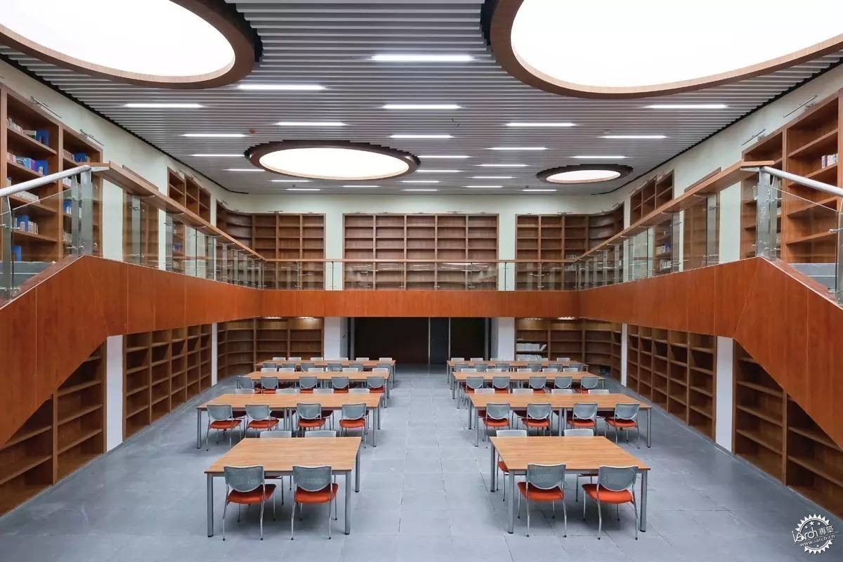 中国十大建筑最美大学,中国最美的十个学校环境