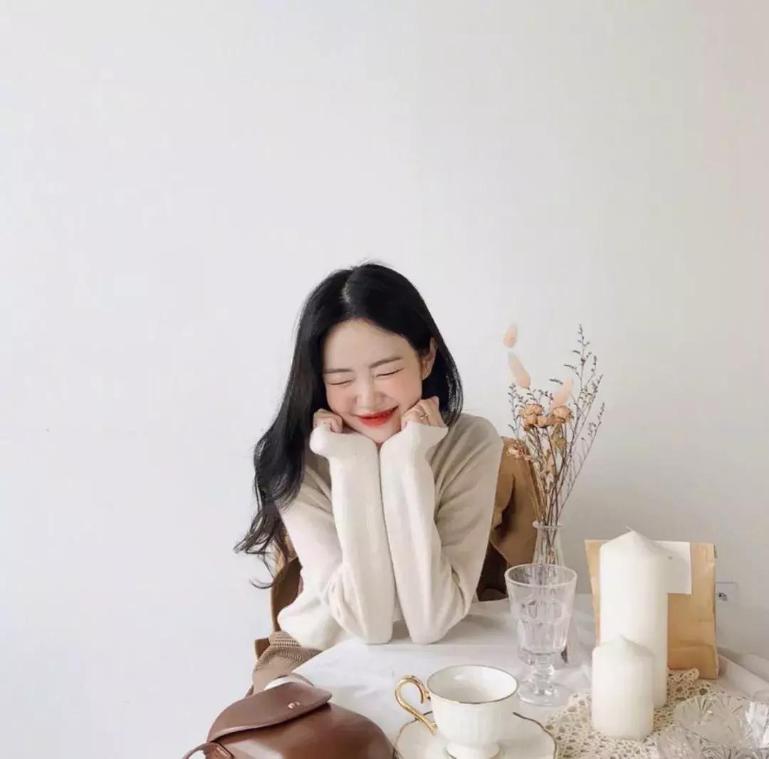 网红脸早已过时高级脸才是王道,清冷气质网红脸