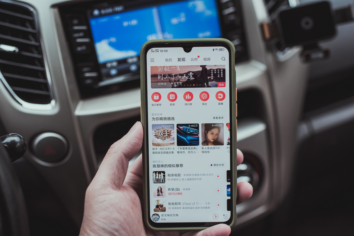 飞行达人的旅行伴侣：苹果*用御**AirFly蓝牙适配器，逼格100分