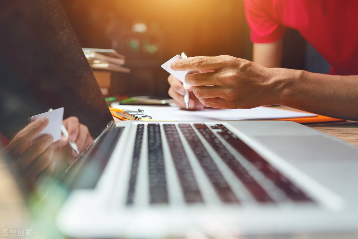 网络虚假期货诈骗案,外汇被网络诈骗的案例