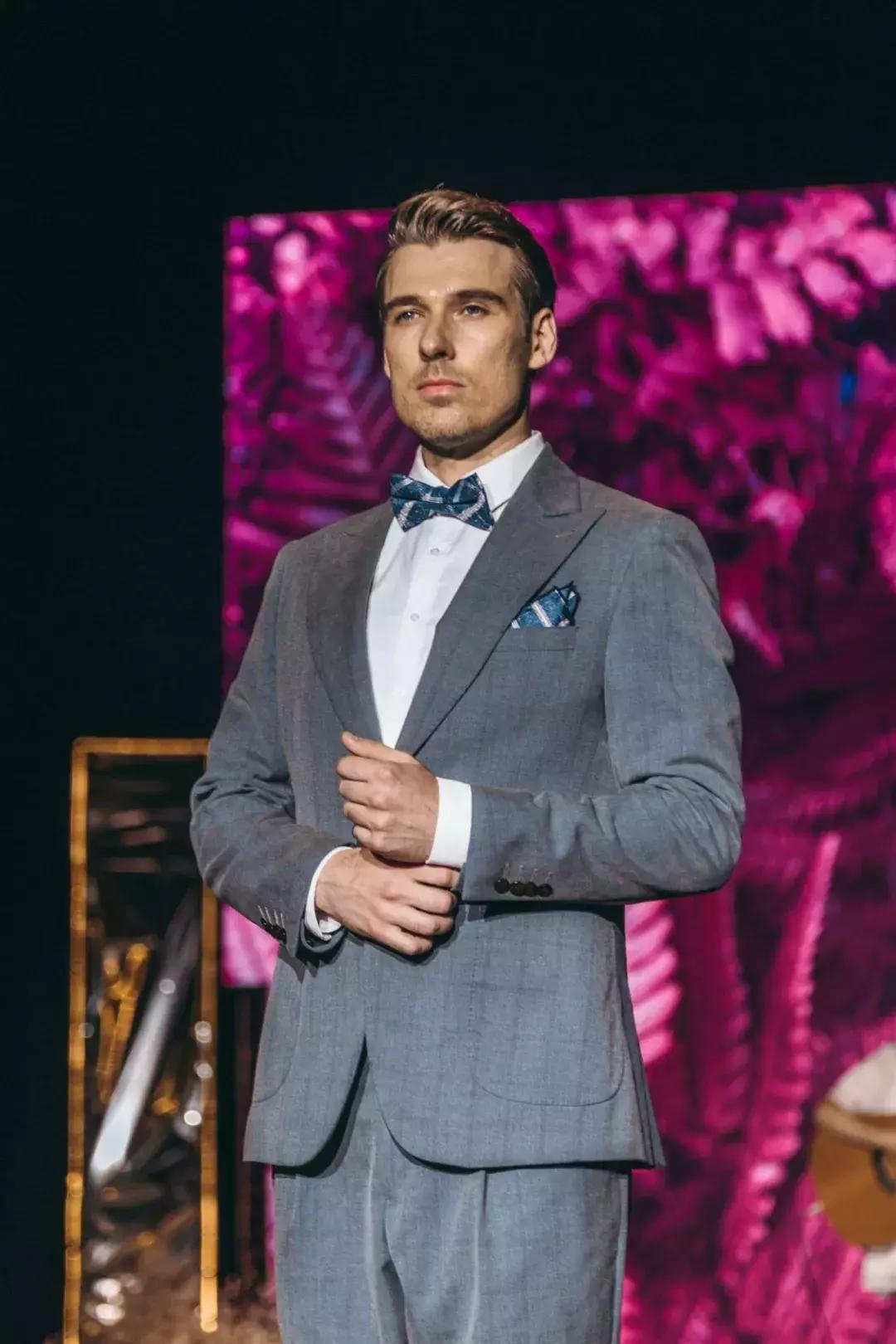 高定奢华婚纱秀,缎面婚纱大秀