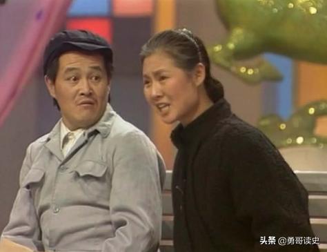 赵本山陈佩斯谁上春晚完整版,小品最厉害的是赵本山还是陈佩斯