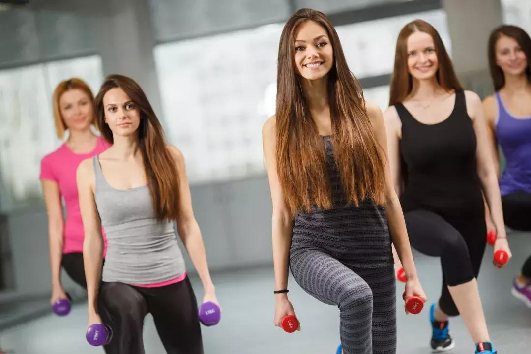 4种跑步方法视频,4个变式跑步法