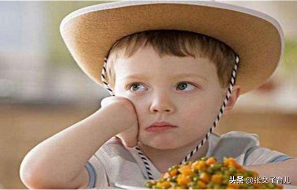 宝宝积食的症状及解决方法,宝宝积食的表现和处理方法