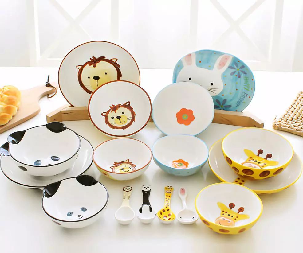 小孩用的碗和勺子危害,小孩用的哪种碗有害