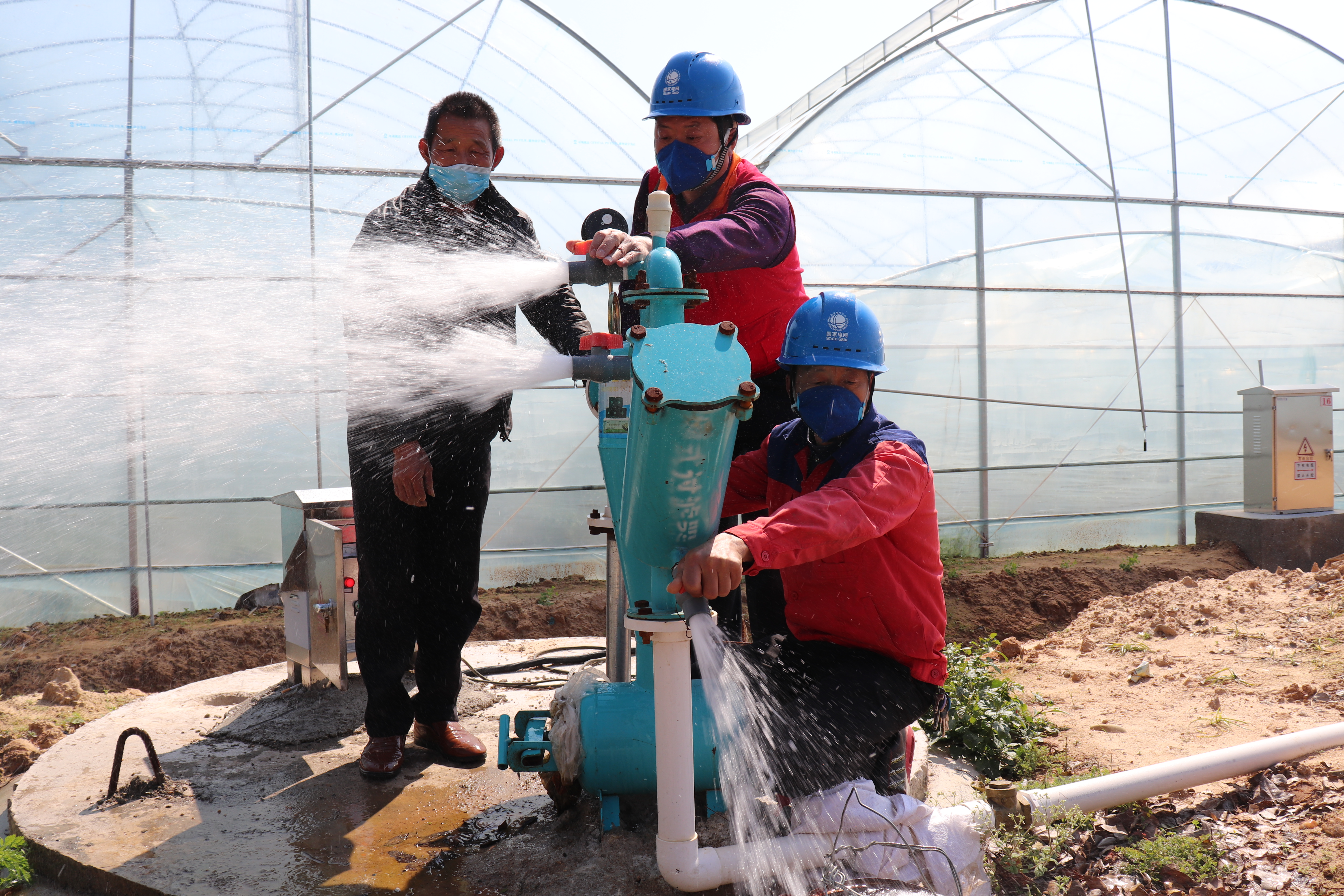 国网江西宁都县供电公司：贴心菜农春耕用电助力“宁都爱心蔬菜致敬抗疫一线”