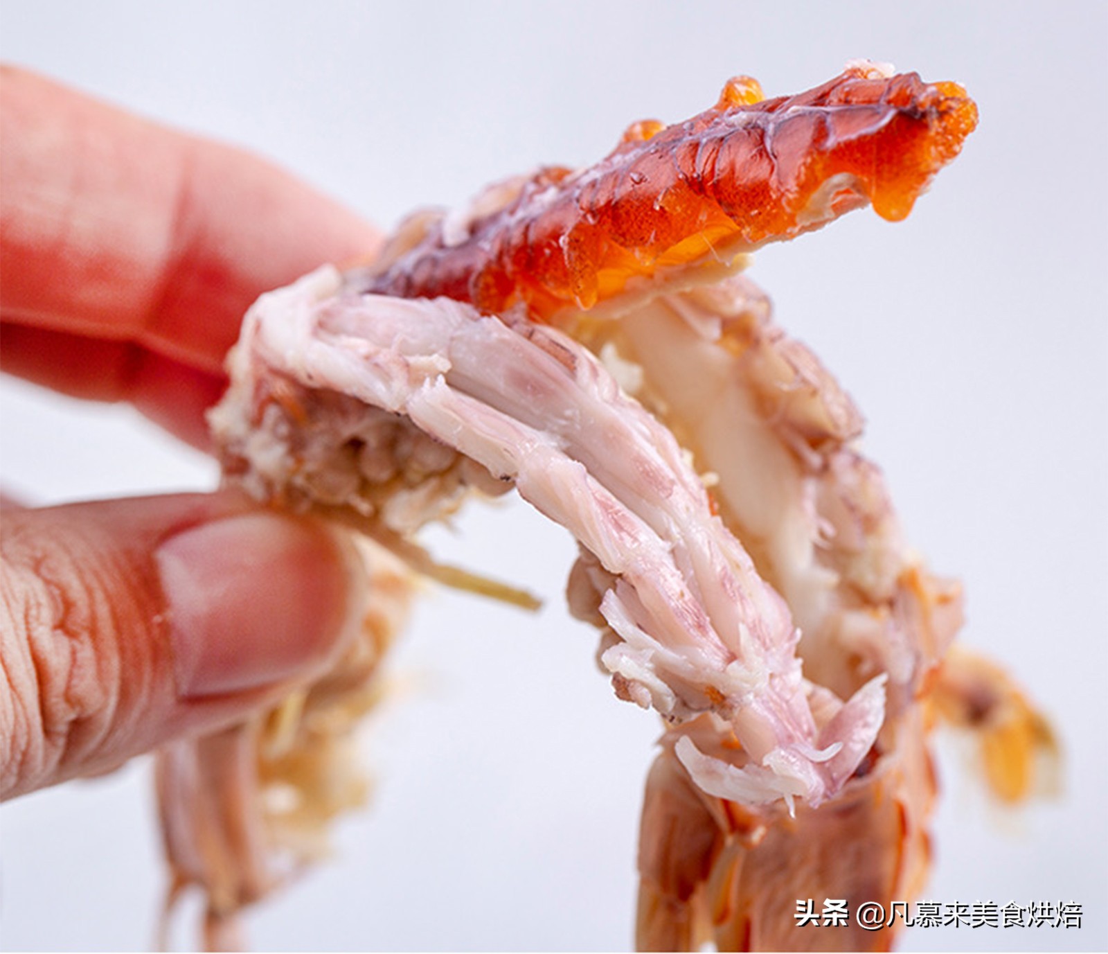 皮皮虾怎么剥皮最快最好,皮皮虾怎么剥才能把肉全剥出来