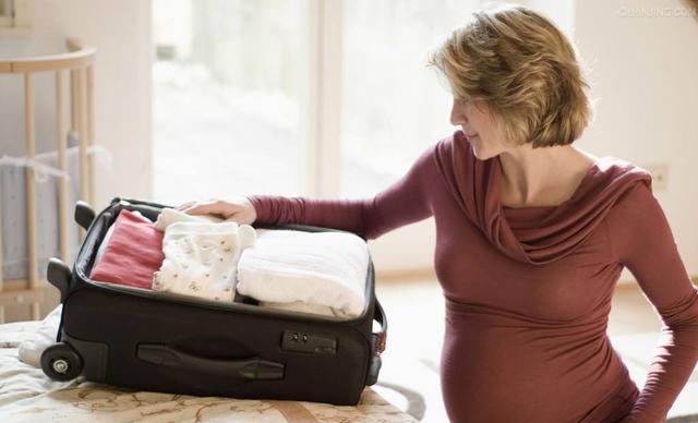 产妇进产房必须带的东西,进产房妈妈为什么要带卫生巾